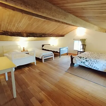 De La Barliere Tatil Evi